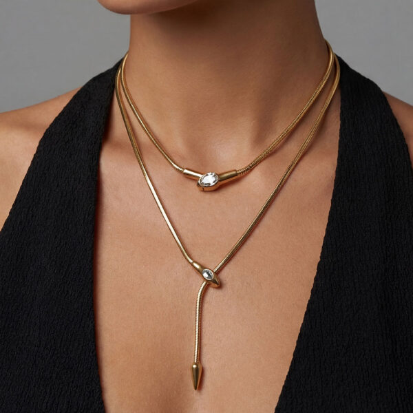Cobra Gleam Necklace