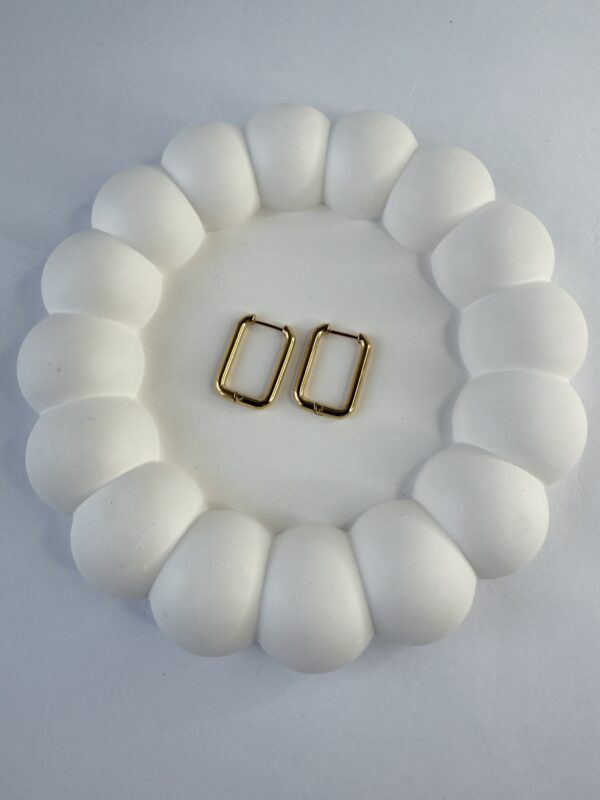 Ava Rectangle Hoops