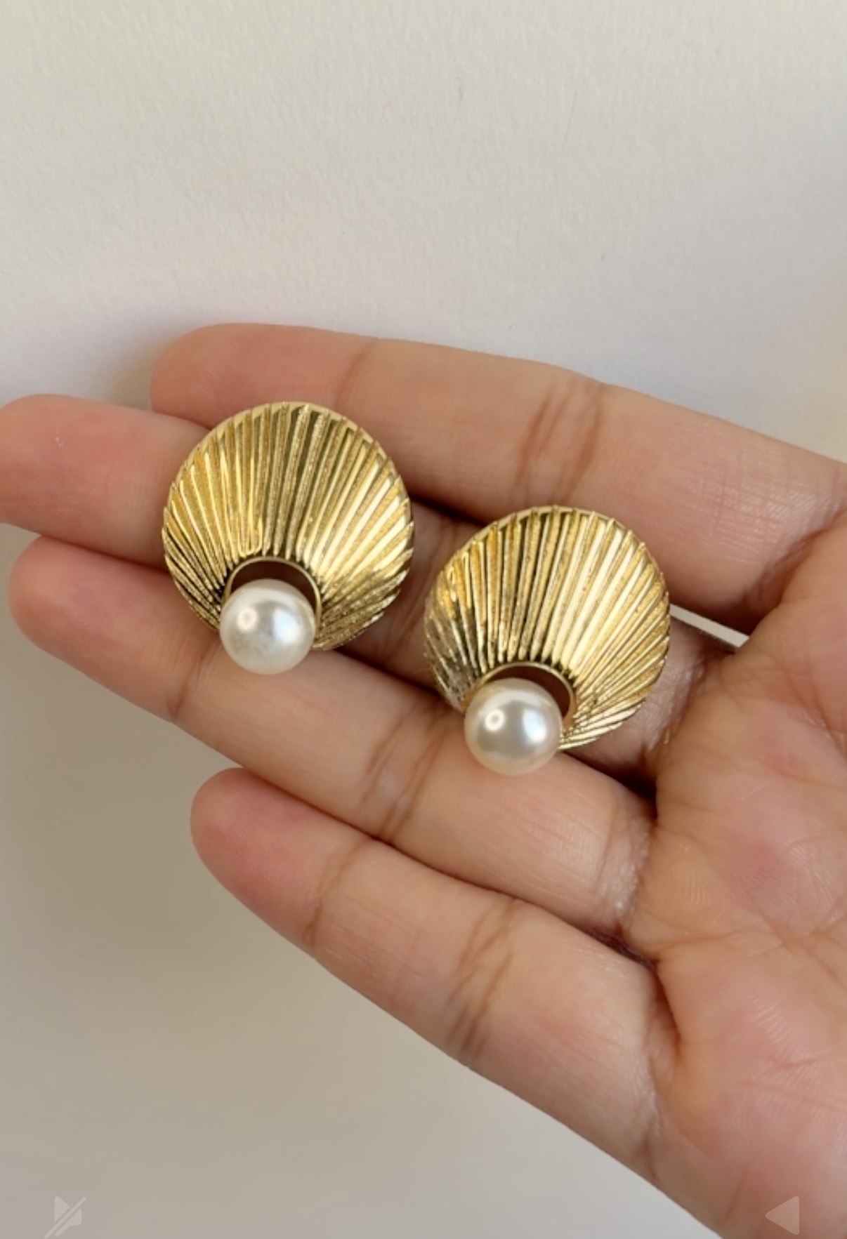 Pearl Shell Studs