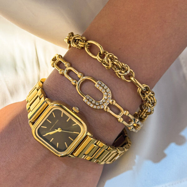 Open Arc Bracelet
