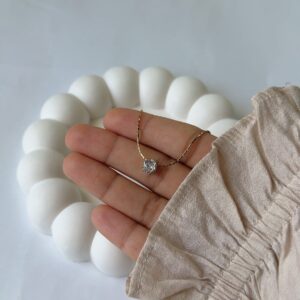 Solitaire Glow Necklace