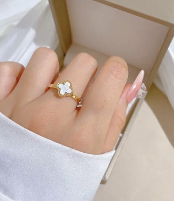 Ivory Clover Ring