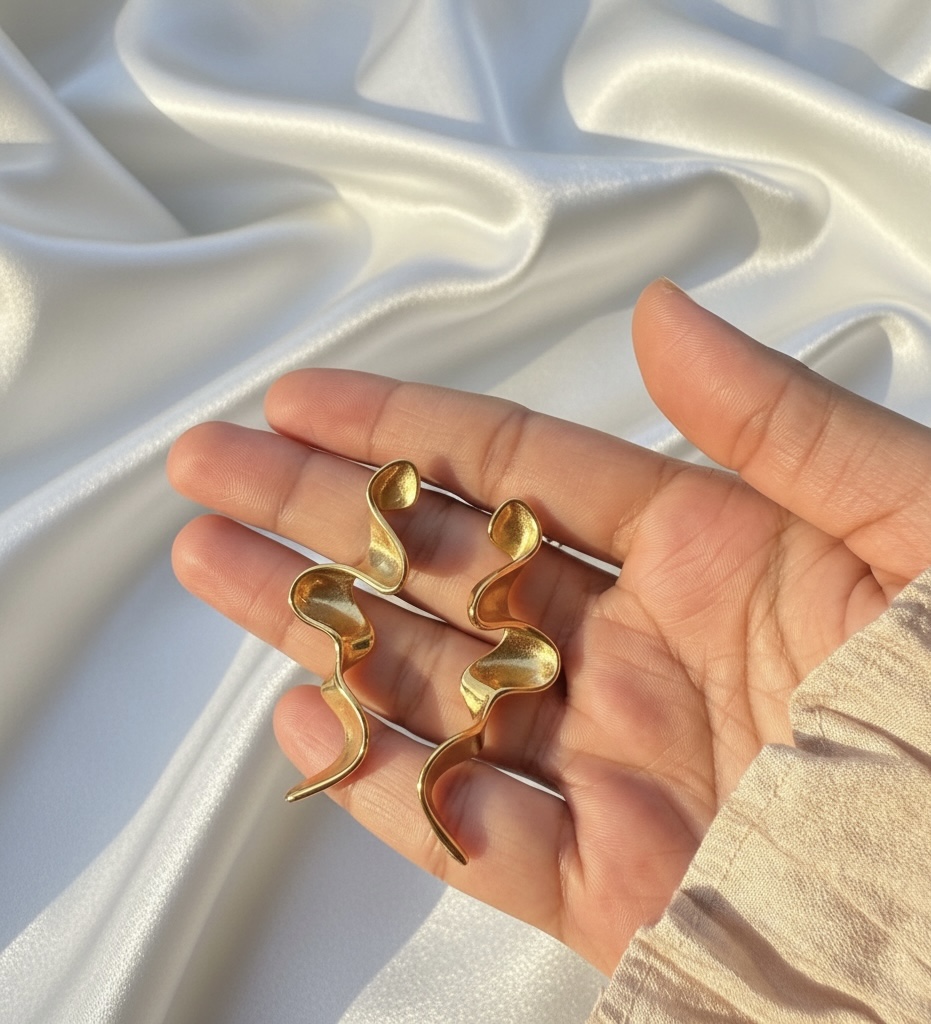 Serpentine Ribbon Earrings