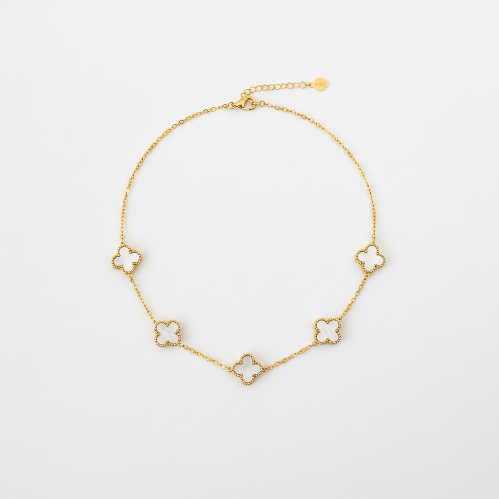 Ivory Clover Necklace