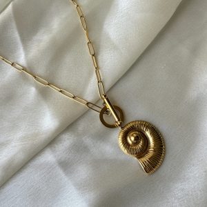 Golden Shell Necklace
