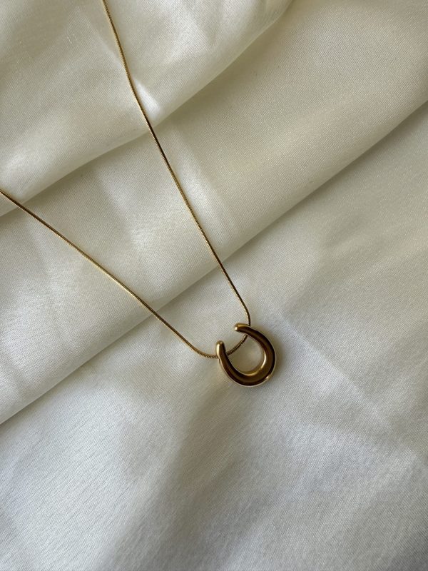 Horseshoe Arc Necklace — 18K gold plated necklace by EverAura Jewels