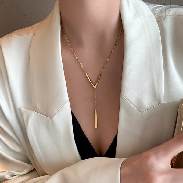 Linear Drop Necklace
