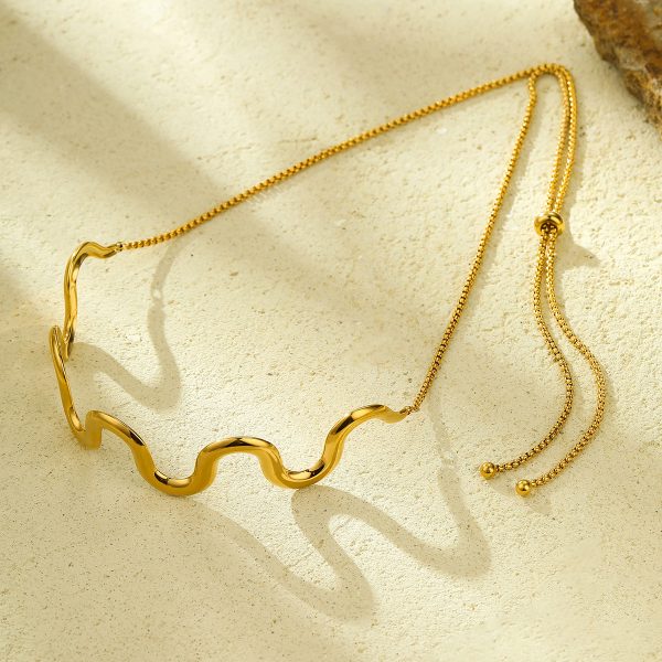 Wave Link Necklace