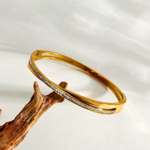Crystal Edge Bracelet