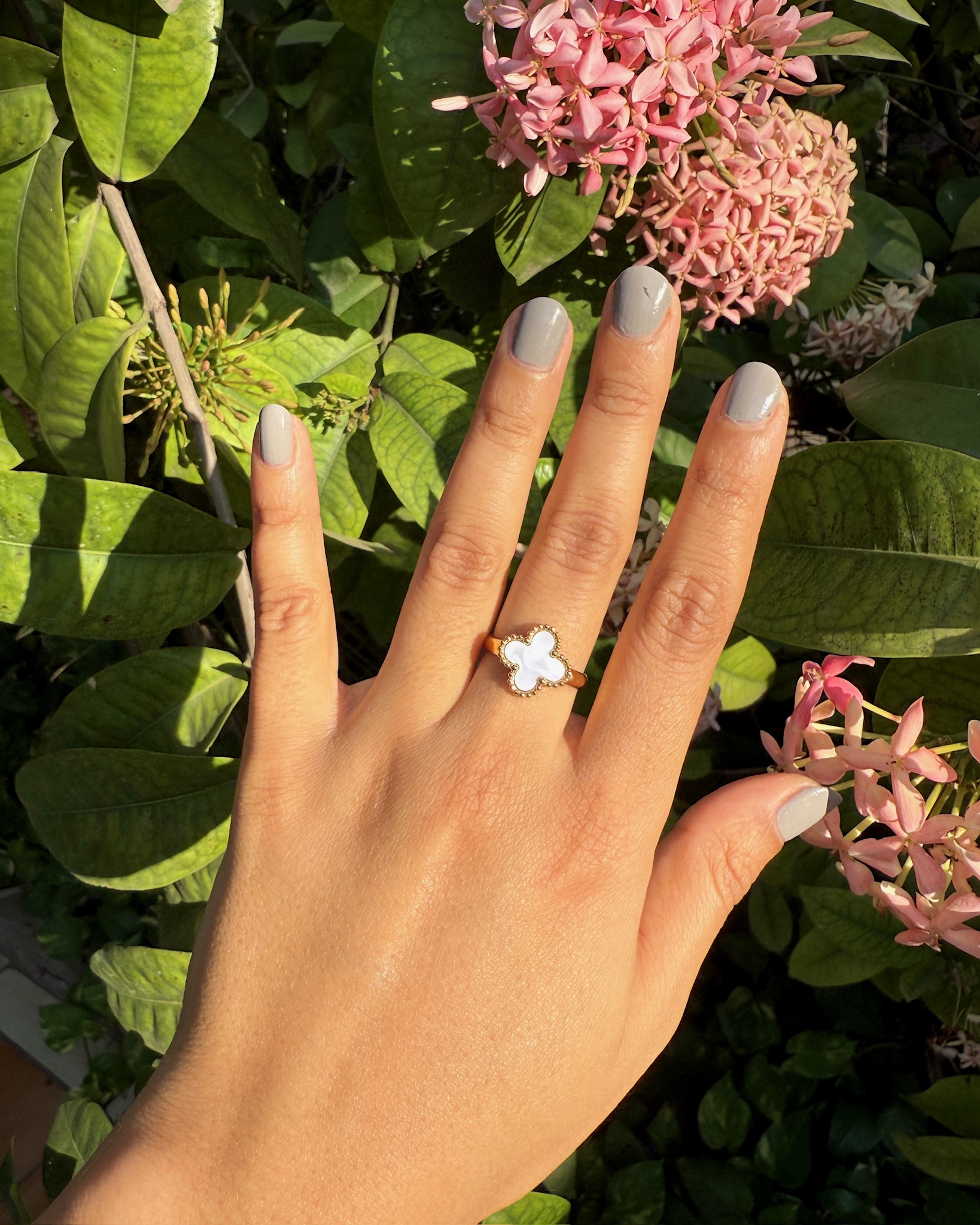 Ivory Clover Ring