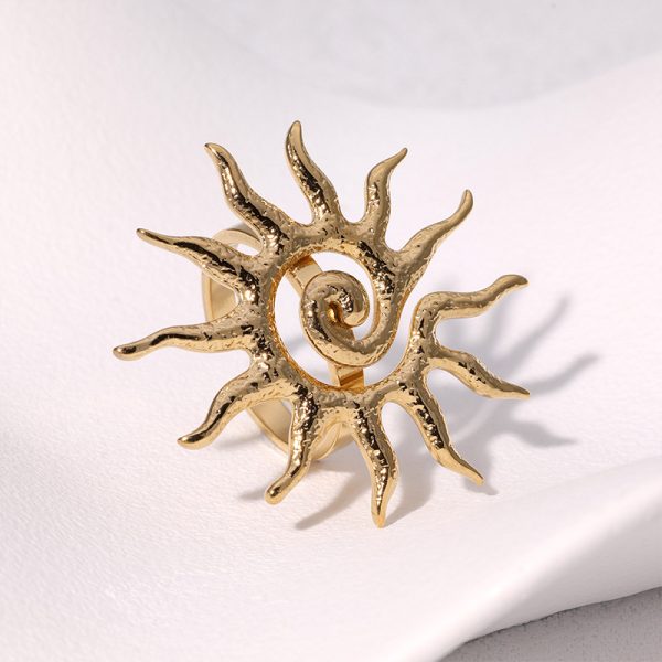 Solar Spiral Ring
