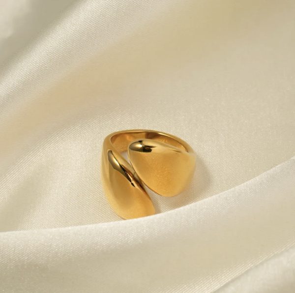 Golden Petal Ring