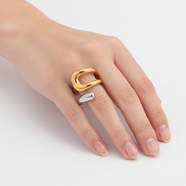 Auric Arc Ring