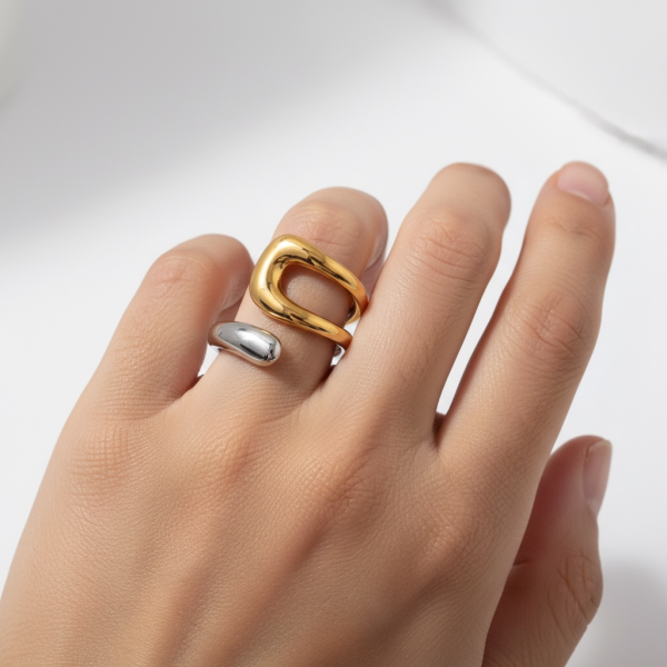 Auric Arc Ring