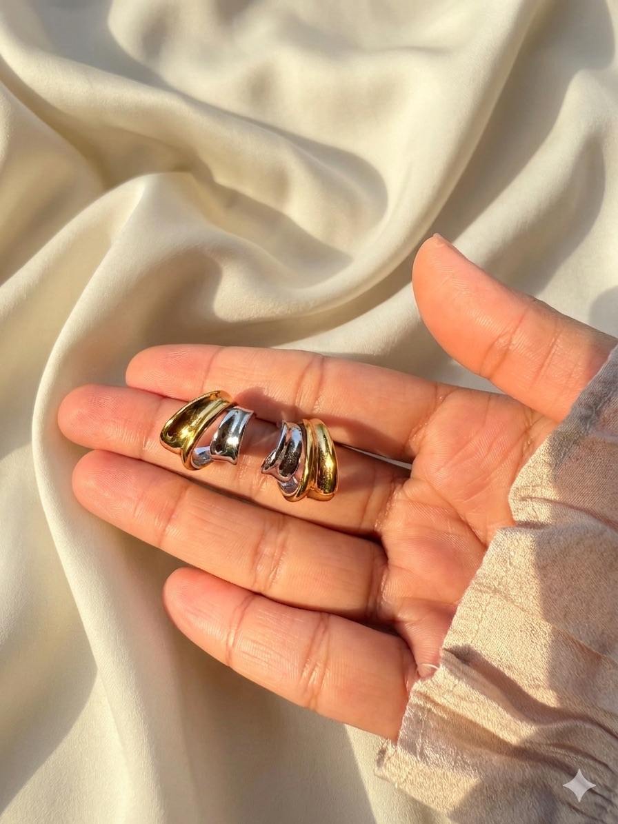 Duo Wave Studs